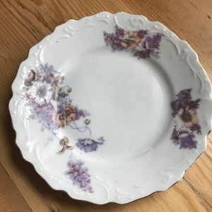 2/$30 Antique Lilac plate 6” unmarked
